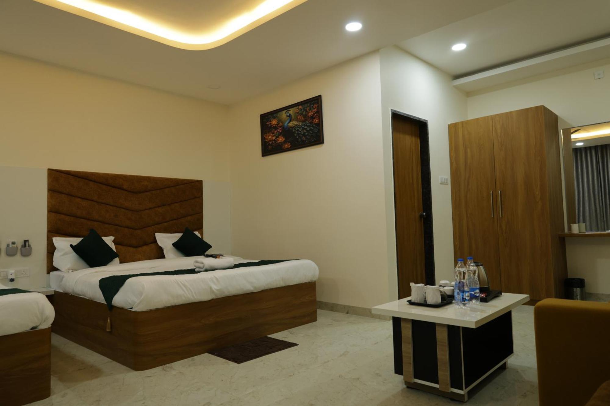 Hotel The Prime Land Hoshangabad Экстерьер фото